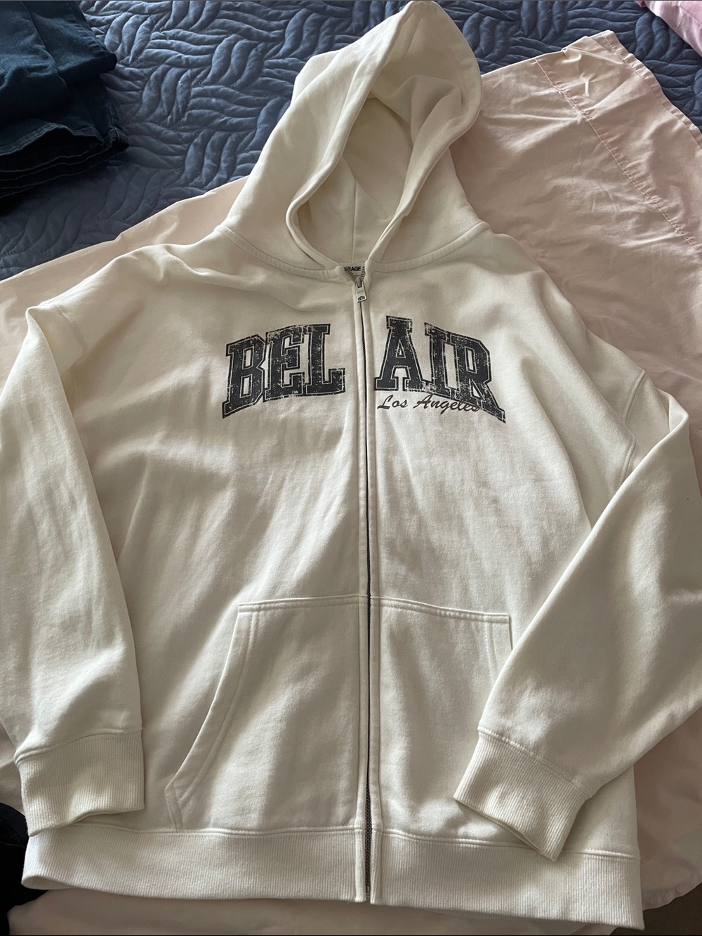Over sized zip up sweatier from garage.